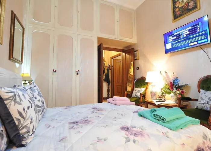 Casa Bianca Room 16